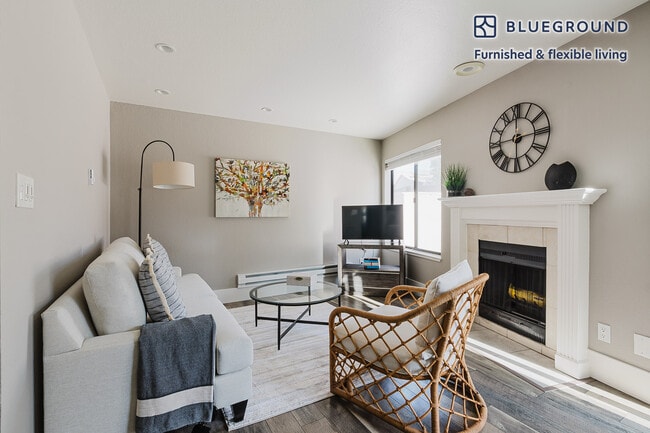 Building Photo - 5 W Bellevue Ave Rental