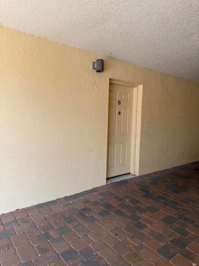 Photo - 4600 E Moody Blvd Unit 9b
