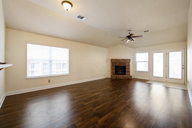 Photo - 2720 Granite Creek Dr