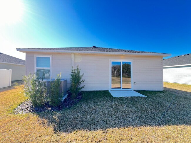 Photo - Brand New 3/2 Home – Be the FIRST to Live Here!