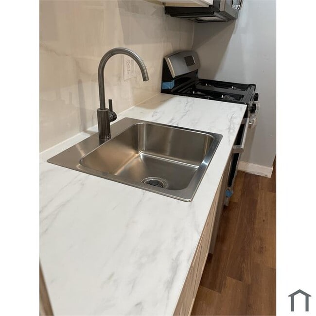 Photo - 1926 Naylor Rd SE Unit 1926 Naylor Rd  #1