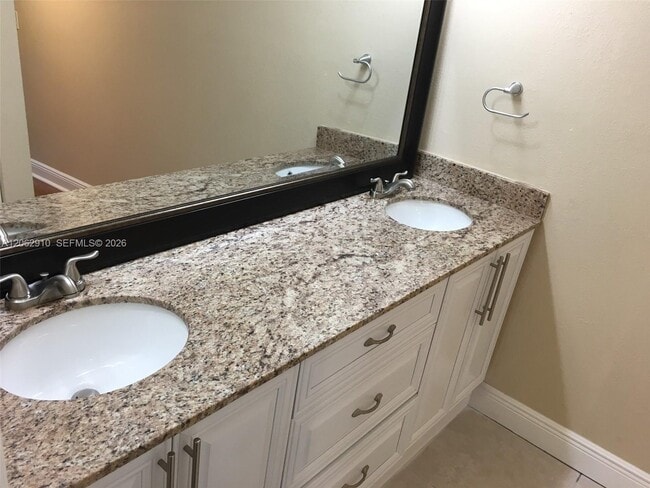 Photo - 1440 Sheridan St Unit 5F
