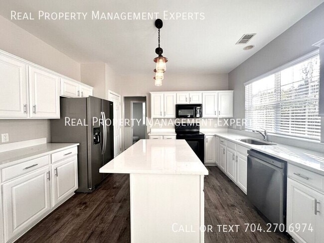 18124 Harbor Mist Rd