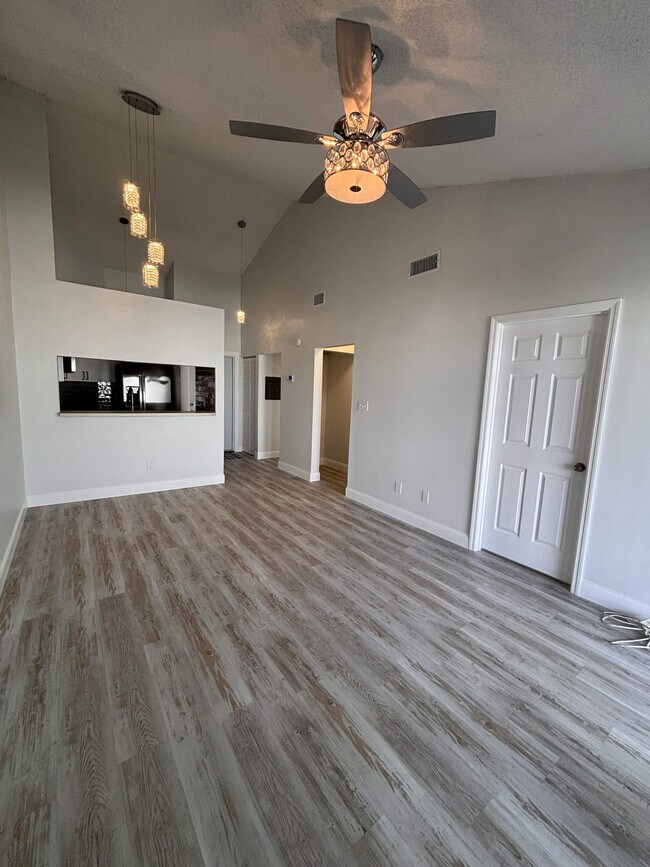 Photo - 6924 Stones Throw Cir N Unit #8306
