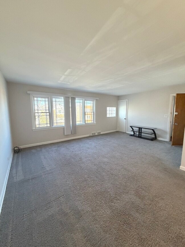 Photo - 2649 W Balmoral Ave Unit 2