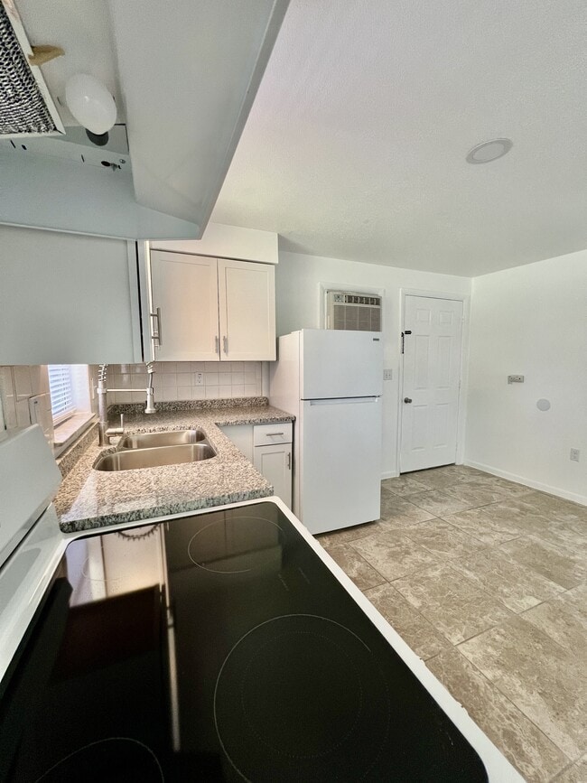 Photo - 5739 9th St Unit 1