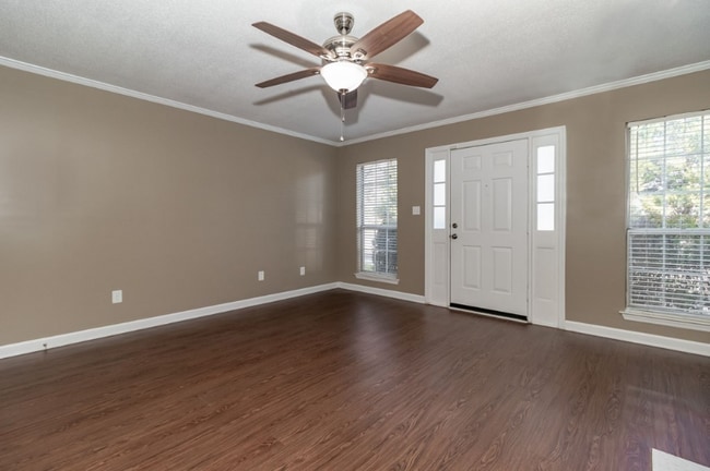 Photo - 2018 Briar Ct