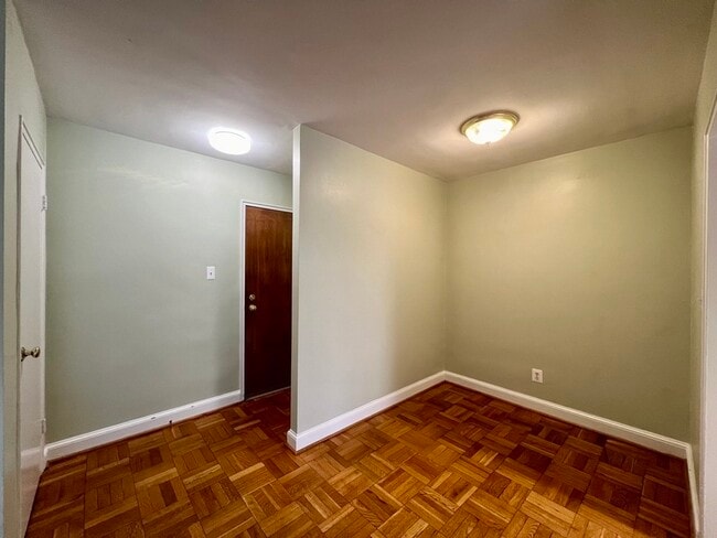 1303 N Ode St Unit 214