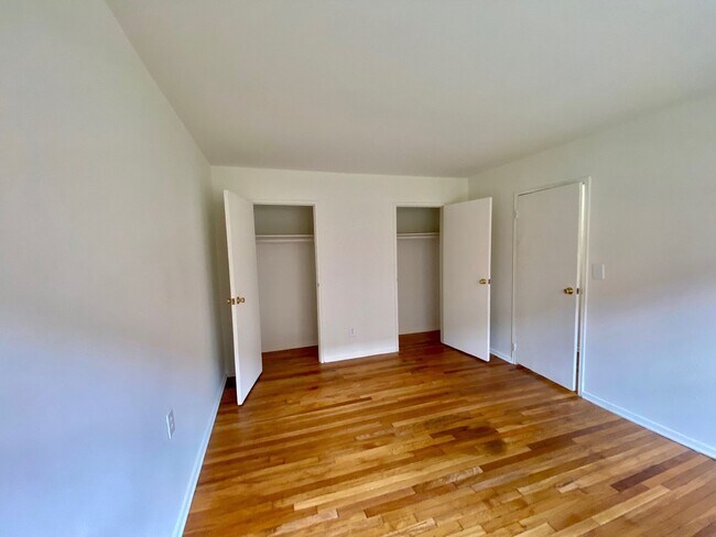 Florence Apartments