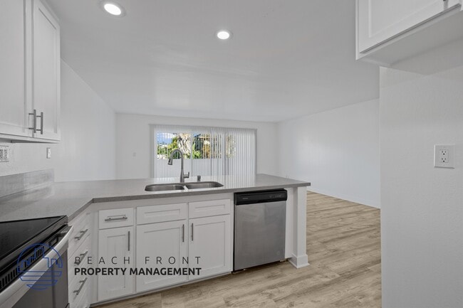 Photo - 1625 Redondo Ave.