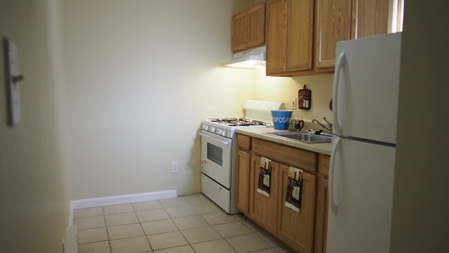 Photo - Palmer Court