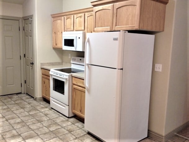 Photo - 186 Westgate Ln
