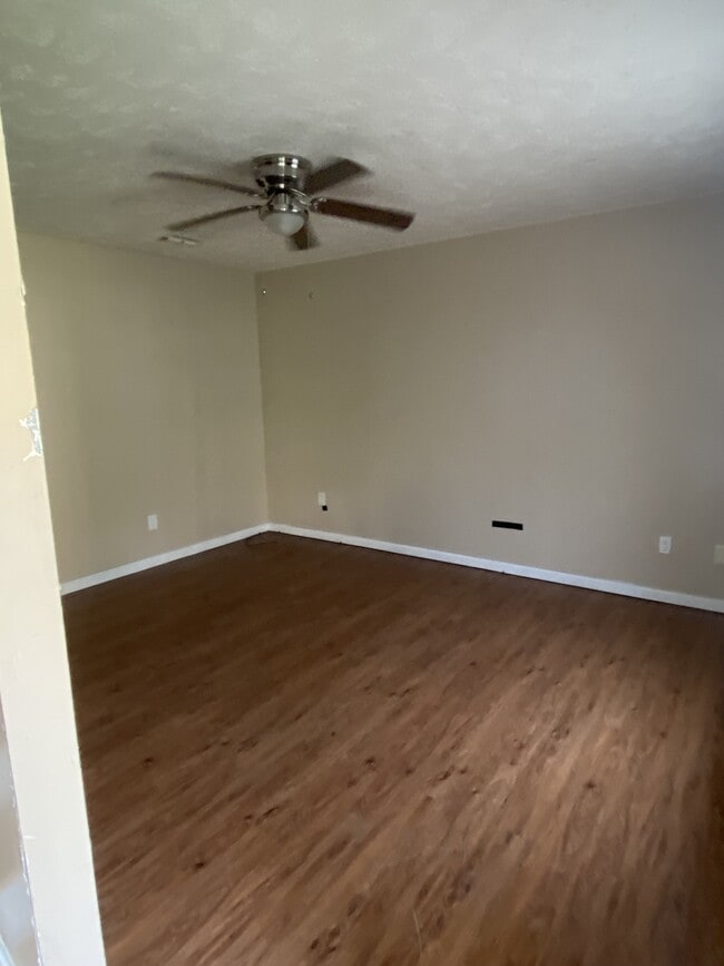 Photo - 1430 Tangora Ln