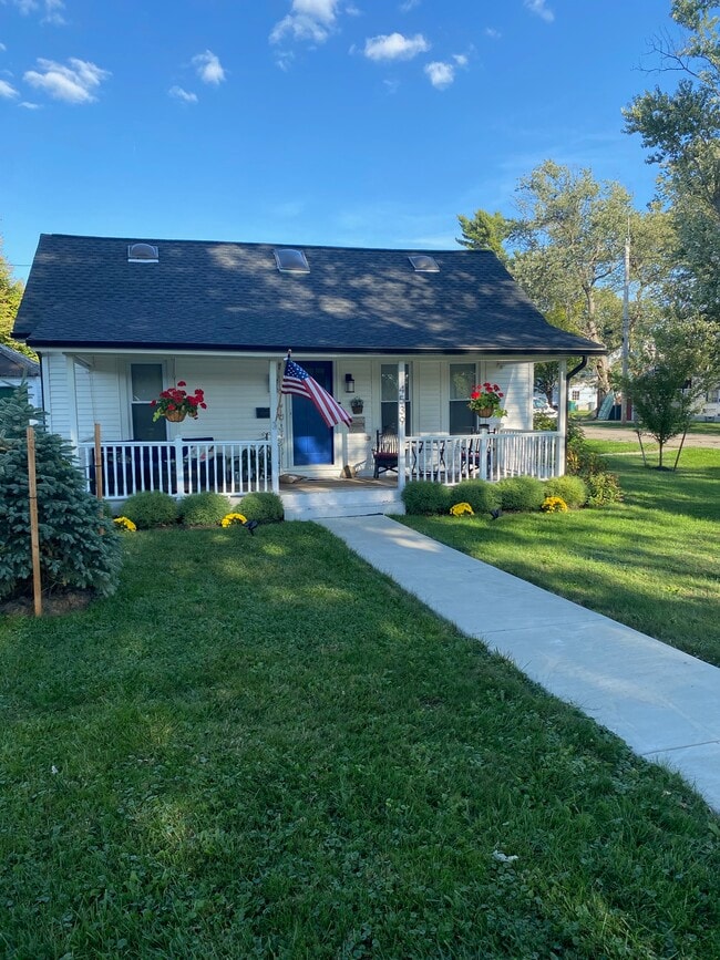 Building Photo - 4539 Exeter Ter