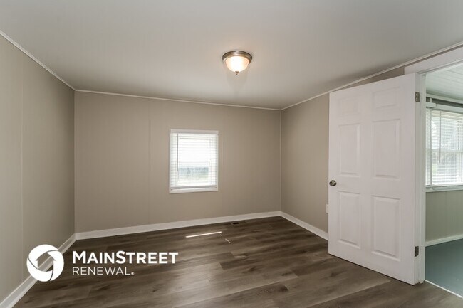 Photo - 607 Lindsay Ave