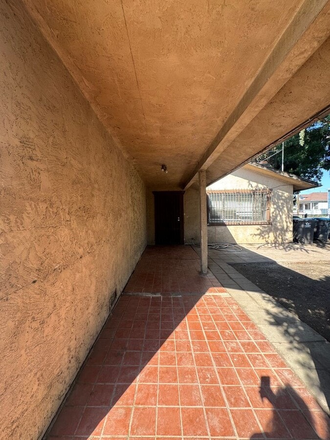 Photo - Charming 3 bedrooms 2 baths