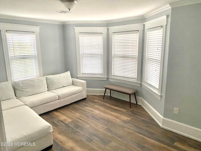 Photo - 401 Main St Unit #2