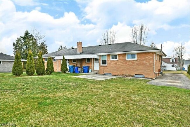 Photo - 338 Overlook Blvd