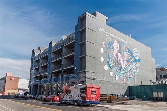 Building Photo - 3198 Blake St