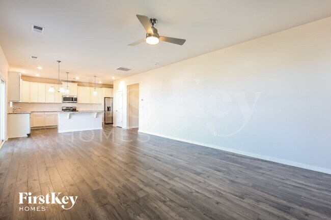 Photo - 1104 Mission Hill Ln