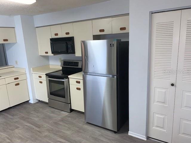 Photo - 3678 Dehaven Dr