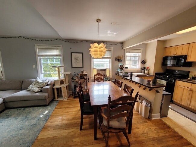 Photo - 8329 Grubb Rd Unit 202