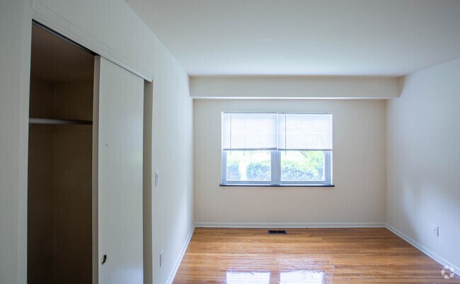 2BR, 2BA