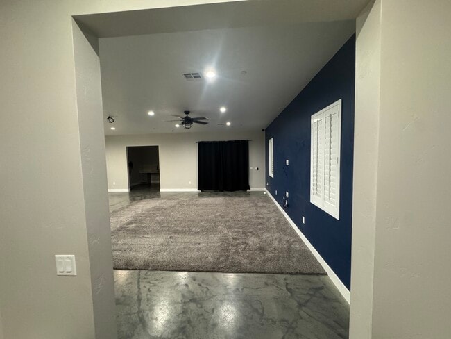 Photo - 6111 Meisenheimer Ave