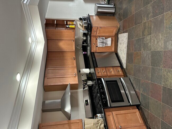 Photo - 1427 N Sedgwick St Condo Unit 4