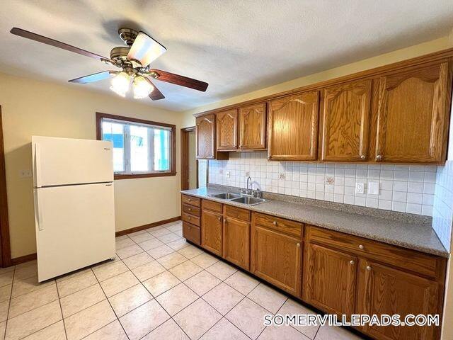 Photo - 225 Holland St Unidad 2