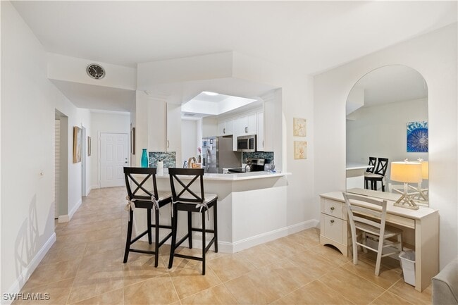 Building Photo - 757 Wiggins Lake Dr Unit 106