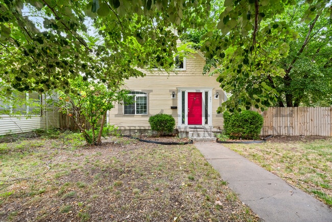 Photo - 201 S Volutsia Ave