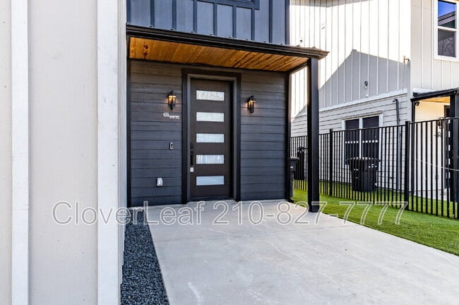 Photo - 414 Montana St Unit 102