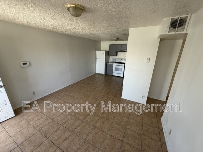 Photo - 3413 Gibson Blvd SE