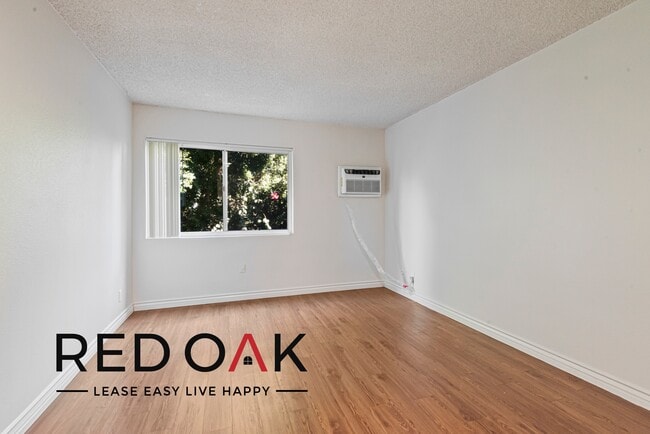 Photo - Beautiful One Bedroom with Large Private B... Unit 1608