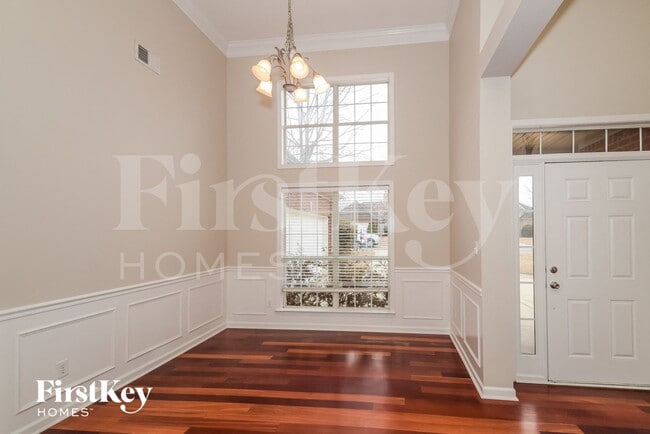 Photo - 1011 Alden Glen Dr