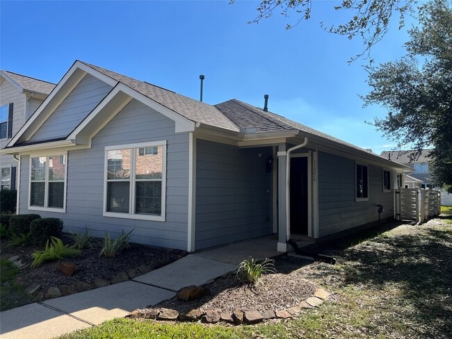 Photo - 11956 Chanteloup Dr