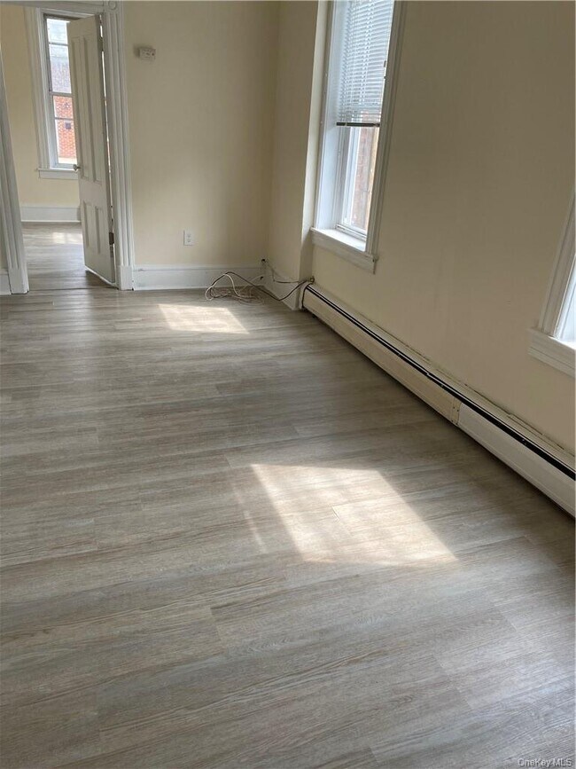 Photo - 8 Franklin Ave Unidad 1