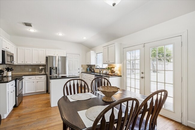 Photo - 1702 Ebony Ln