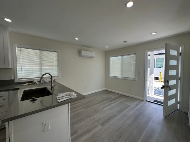 Photo - 8153 San Juan Ave