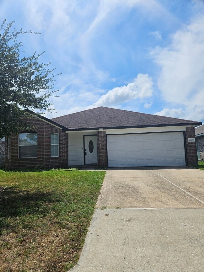 Building Photo - 12306 Scarlet River Dr Rental