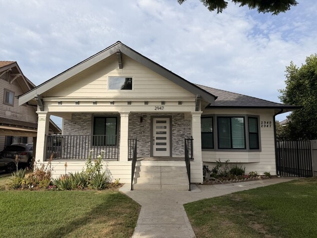 Building Photo - 2947 Dalton Ave Unit 2947