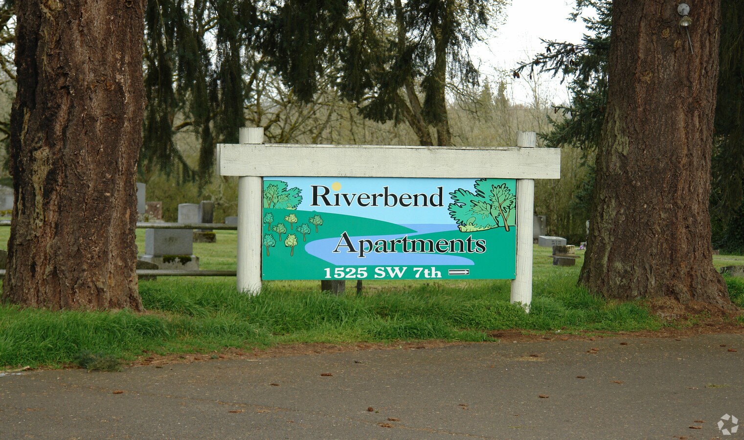 Photo - Riverbend Apartments