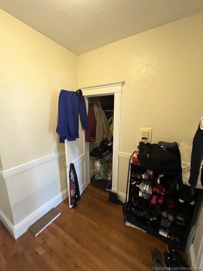 Photo - 233 Kelton St Apartments Unit 2