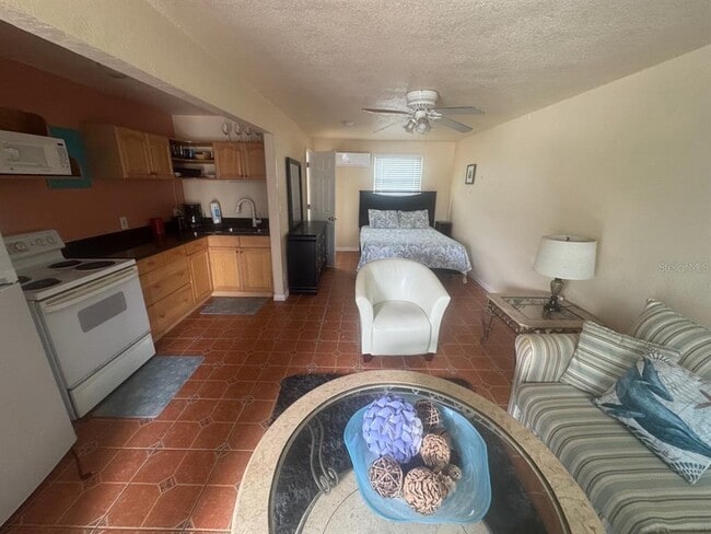 Photo - 14715 Gulf Blvd Unit 2