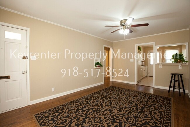 Photo - Stunning 2 Bed 1 Bath Home on Quiet Street: NO PETS!
