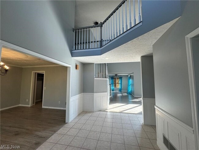 Photo - 242 Ravenshollow Dr