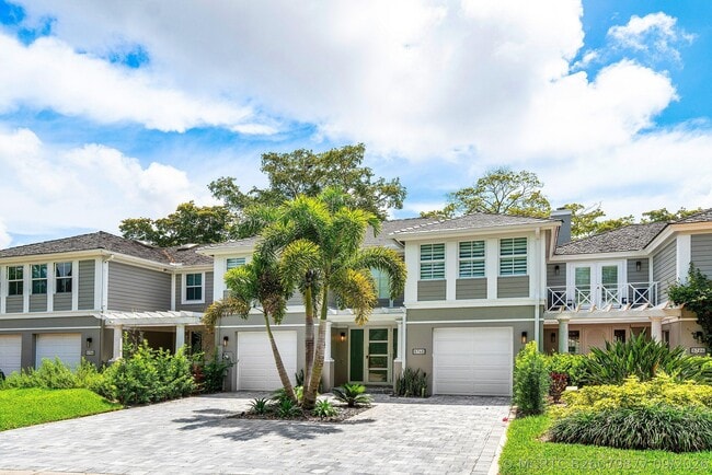 5768 NW 39th Ave