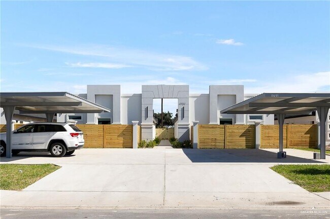 Building Photo - 503-505 W Farm to Market 495 Unit 3