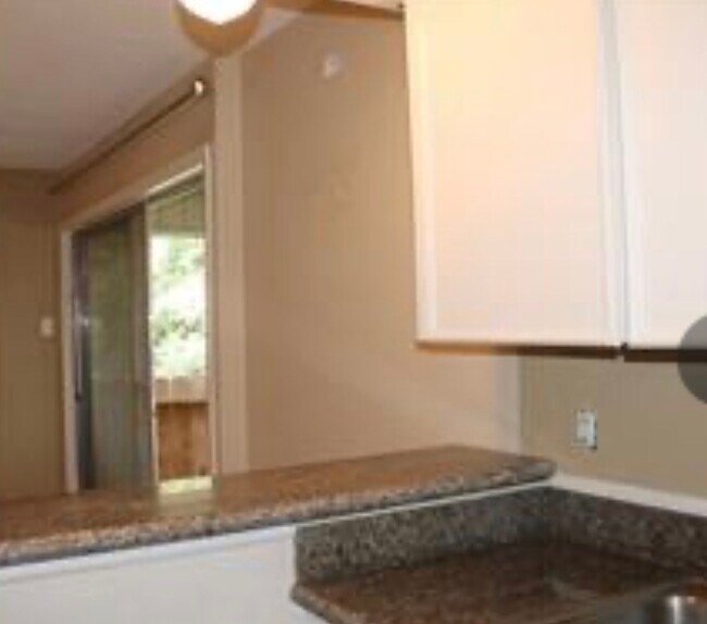 Photo - 909 Silber Rd Unit 18C